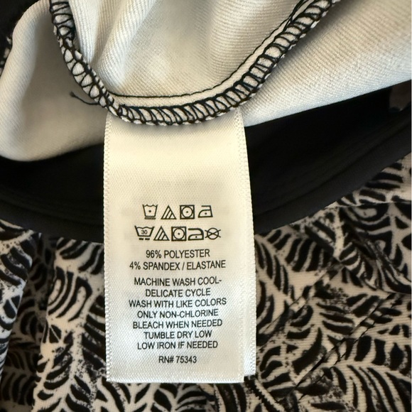 Tommy Bahama Everyday Active Pants - Picture 8 of 9